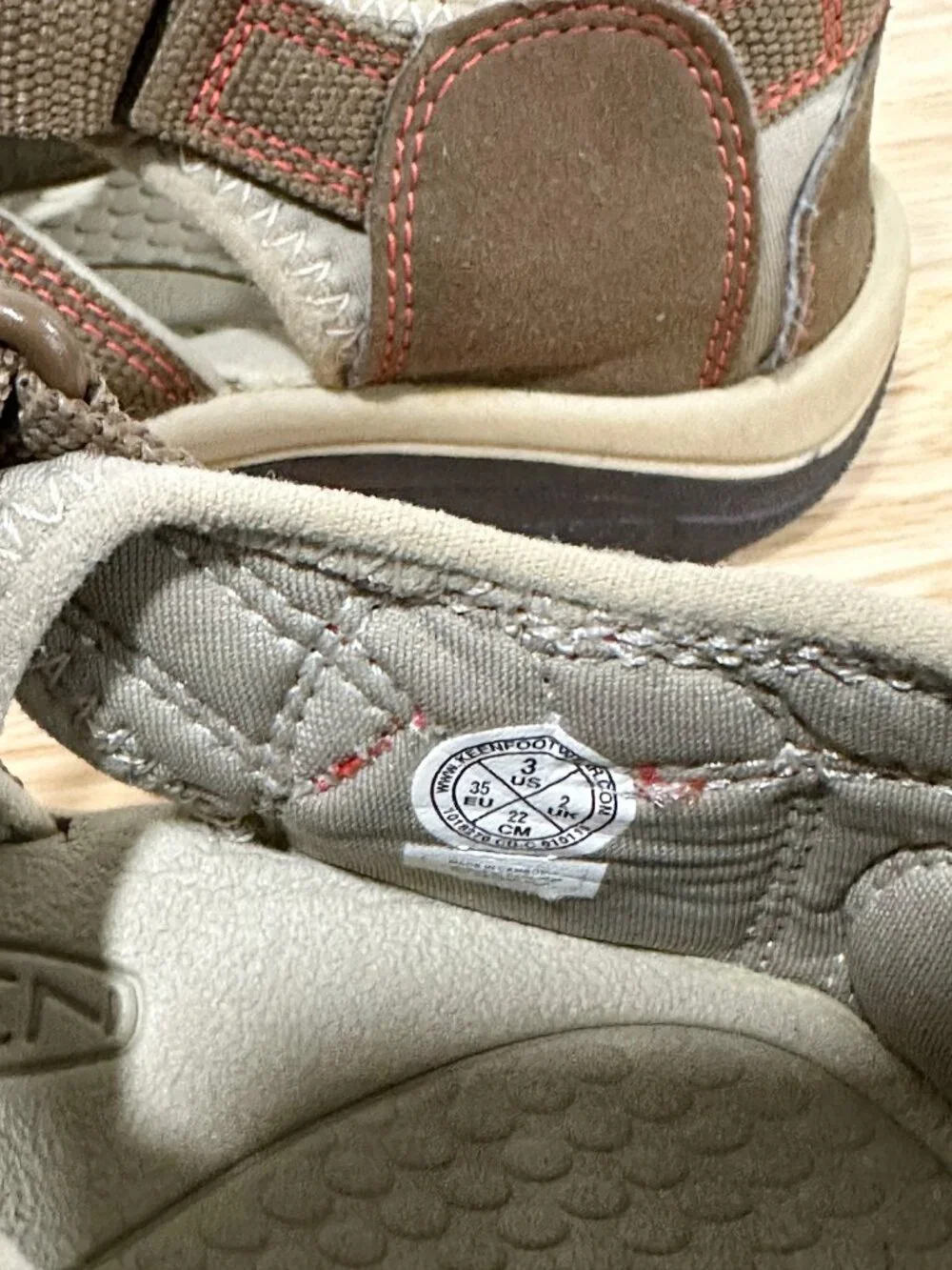 Keen lightly used